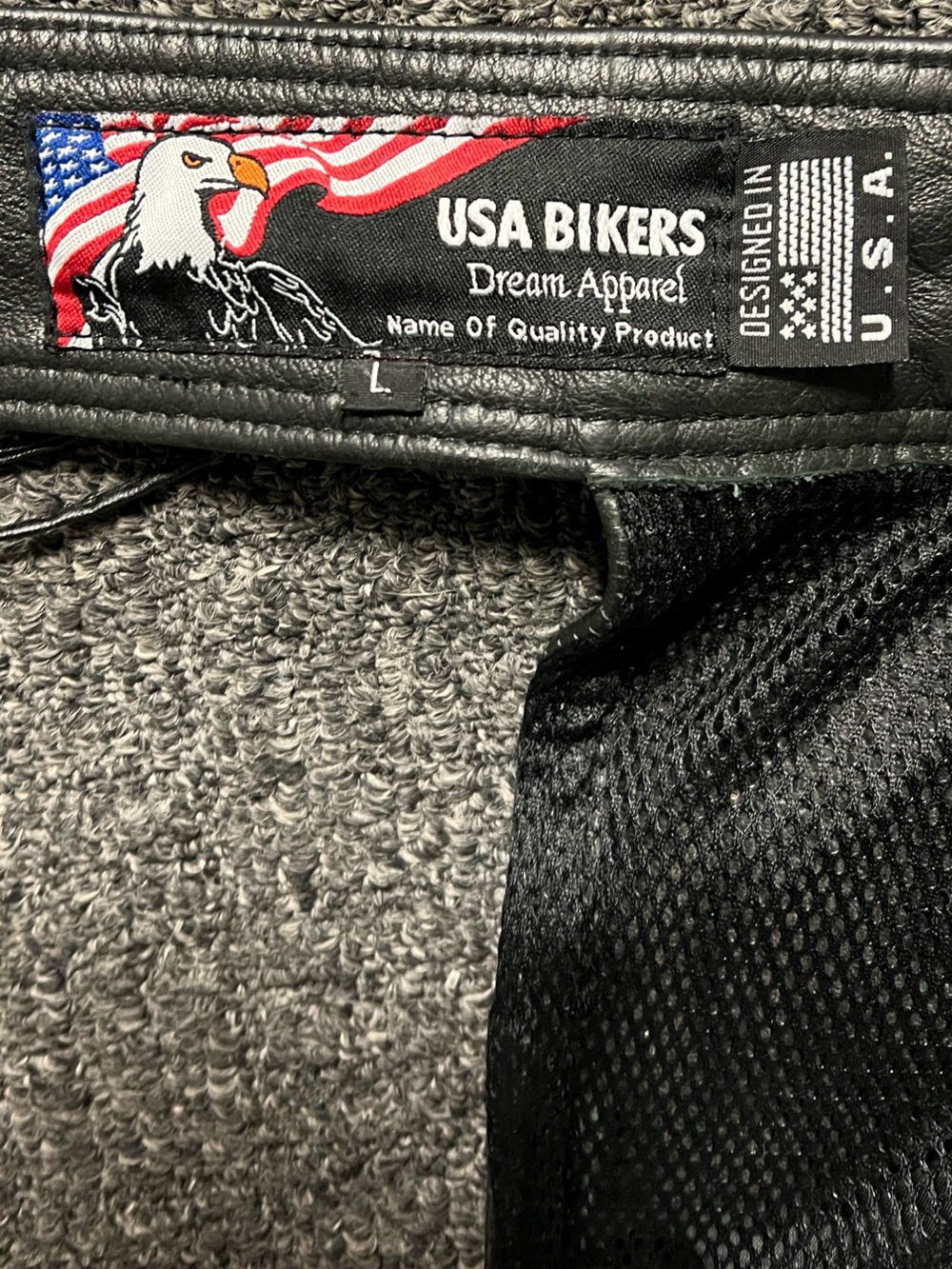 USA Bikers Dream Leather, Lined Chaps with Adjustable Buckle Waist Unisex Size L - Picture 6 of 12